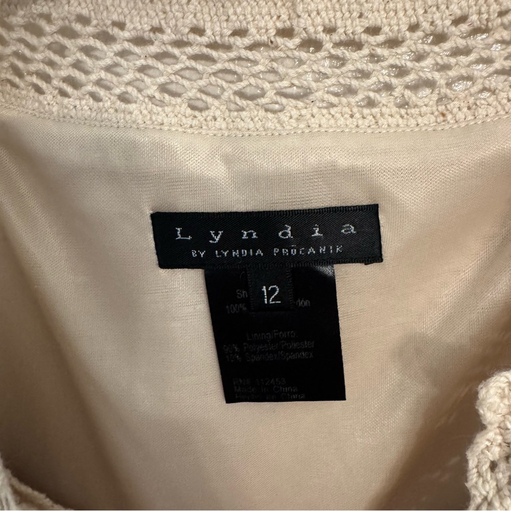 Cream Lace knit Sleeveless Dress - Picture 3 of 3